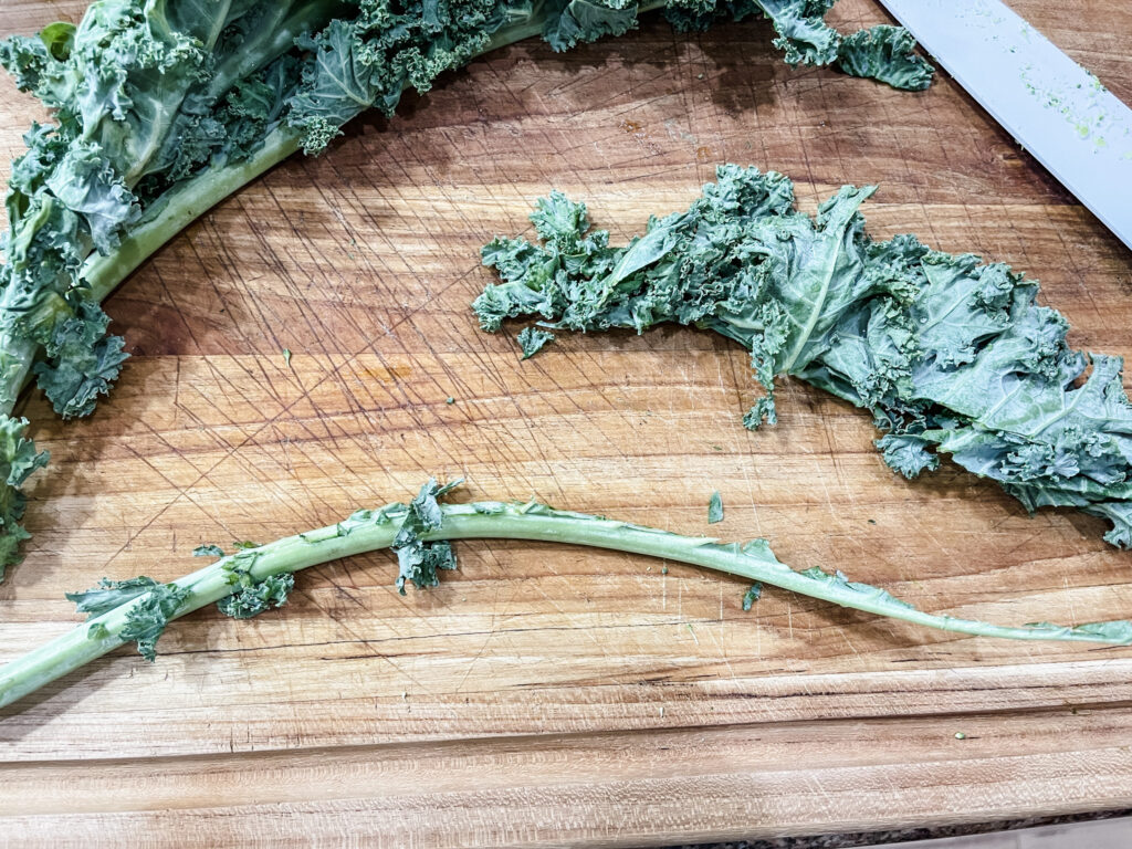 how to chop kale